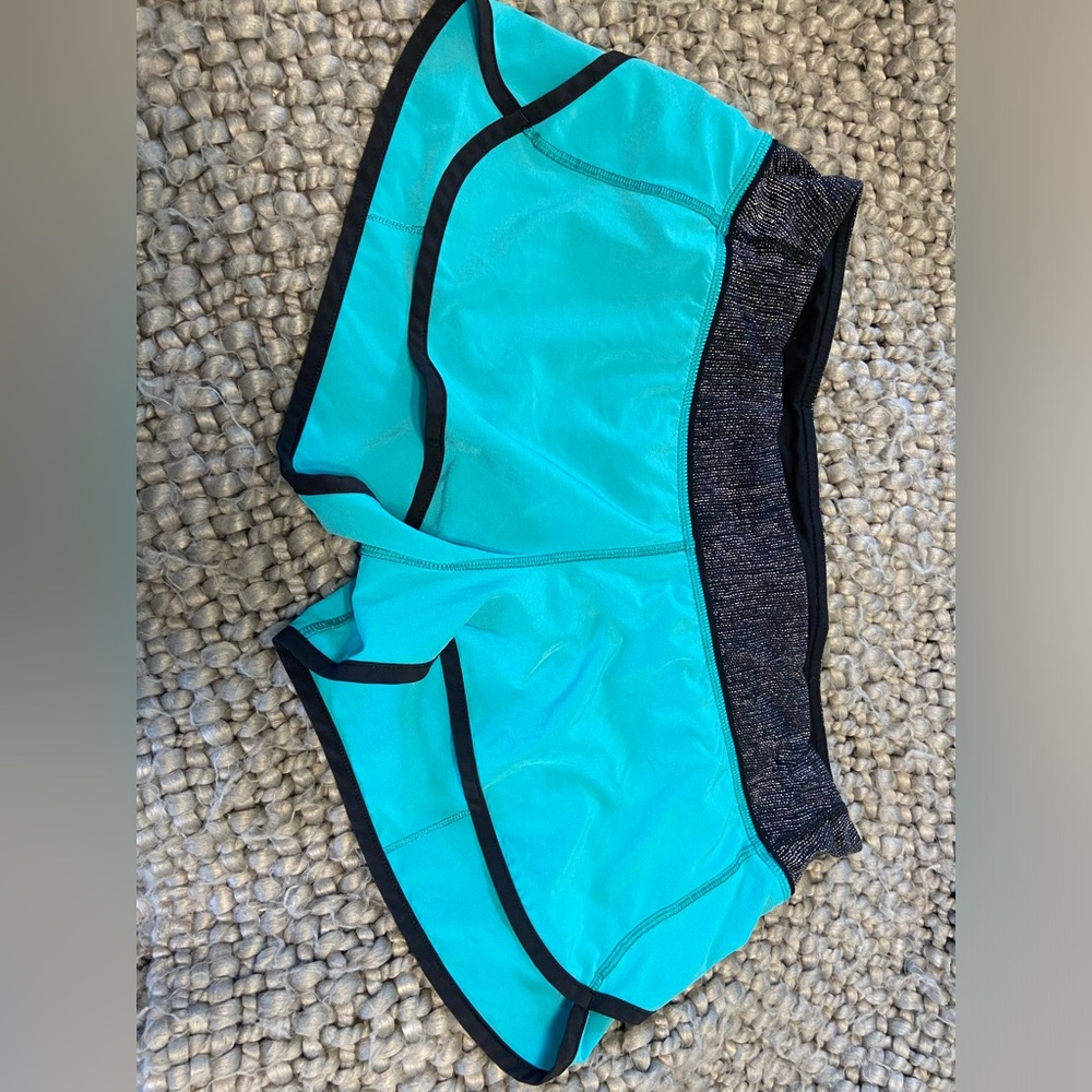Lululemon shorts size 10